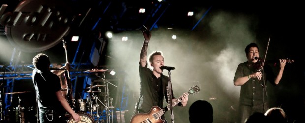 Images: Yellowcard, Go Radio, Drive A November 16, 2011 at the Hard Rock Café on the Strip