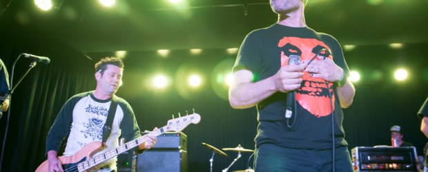 Images: Lagwagon, The Briefs, Runaway Kids, Pears November 11, 2015 at the Fremont Country Club